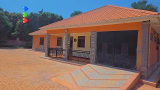 Alfred Villas Gulu, Uganda - 9