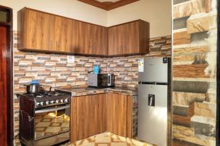 Alfred Villas Gulu, Uganda - 3