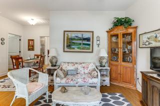 Work From Home Peaceful Conroe Escape with Patio! - 3