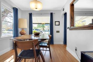 MIDCENTURY MANOR-Hot Tub & 5 Blocks to Town Center - Paso Robles - 1