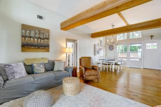 Dock and Fire Pit Tranquil Home on Lake Livingston - 1