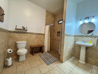 Van Kouwenhoven Hostel - 8