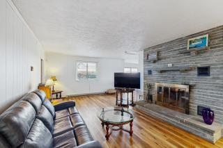 Live Laugh Lake - A - 5