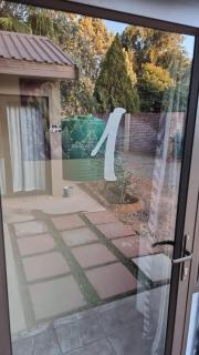 Flower Lane Guesthouse - 4