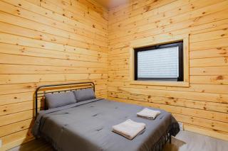 3-BR Lakefront Cottage Rice Lake #7 - 7