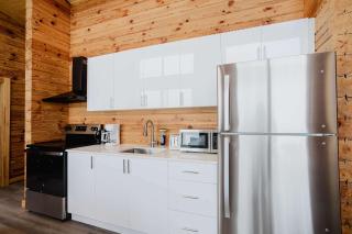 2-BR Lakefront Cottage Rice Lake #6 - 7