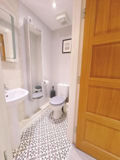 Central City Apartment - Free Parking - Belfast - 8