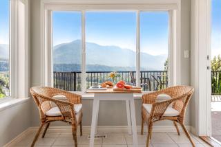 EmeraldRidge Retreat - 180 Degree Amazing View & Firepit & BBQ - Chilliwack - 6