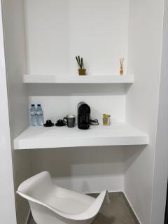 Coastal Beach Apartments - 4