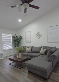 Serene Family Retreat Jax w/Pool + Firepit. - 7