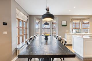 Luxury House in Husafell - Hot Tub and Sauna - 2