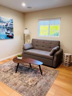 Serene & Stylish Vacation Retreat - 1