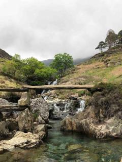 Stylish Cosy Town Centre Duplex - Close to Harbour - 8