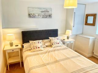 Cornwall Coastal Cottage - Beautiful & Stunning - 9