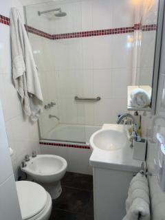 alquiler por dia departamento a estrenar Almagro BuenosAires Roberto Nuñez a una cuadra de AvCorrientes 2 personas wifi cable - 3