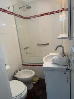 alquiler por dia departamento Almagro BuenosAires Roberto Nuñez a una cuadra de AvCorrientes 2 personas - 1