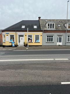 Centrally located in the heart of Silkeborg with lovely view - 8