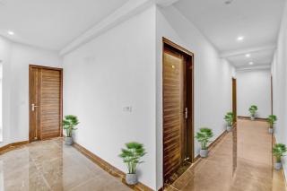 Hotel O by OYO Star Plaza - 1