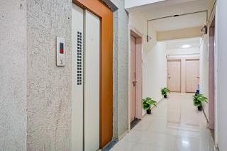 SPOT ON Swarg Executive Paradise Near Fun Time Multiplex - 3