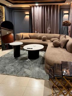 Gold Crest Luxury 2 Bedroom Apartment with snooker at Gold Crest Mall, DHA Lahore - 3