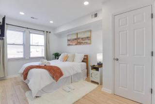 Stylish 2BR Near Union Market & Metro - Washington - 1