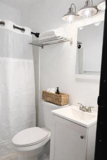 Spacious Studio - 4