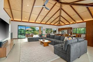 Hale Lava by Alekona Kauai: Large 4BR Home w Private Pool and Spa, AC, located in Poipu Kai - 8