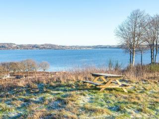 Family-Friendly Cottage Near the Coast - 2