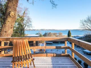 Family-Friendly Cottage Near the Coast - 4