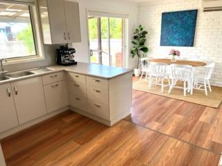 47 Murrah - Lux 3 bed home, walk to everything - Pet friendly - 4