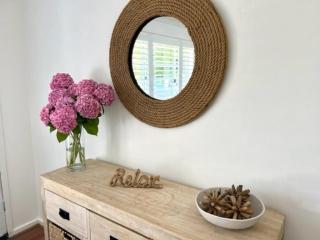 47 Murrah - Lux 3 bed home, walk to everything - Pet friendly - 1