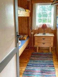 Simple Mountain Cabin Near Vinstra - 1