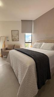 Flat Bessa Beach - 3