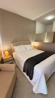 Flat Bessa Beach - 1