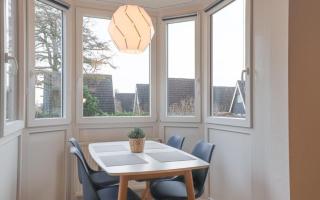 Robbenplate, App 1 - 9