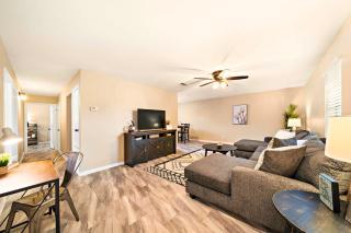 Enjoy Private Beach Near Home High Speed Internet Close to Kemah & NASA 5 STAR SUPER HOST - 6