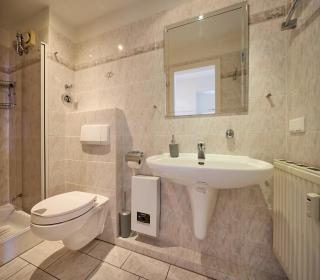 Robbenplate, App 6 - 2