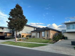 Stylish Family Retreat in Saltwater Coast - 8