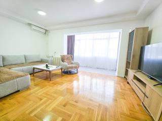 Dolce Square Apartment - 4