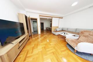 Dolce Square Apartment - 6