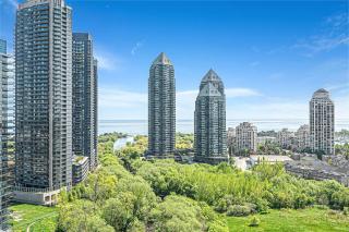 Charming lakeview suite with parking - 4