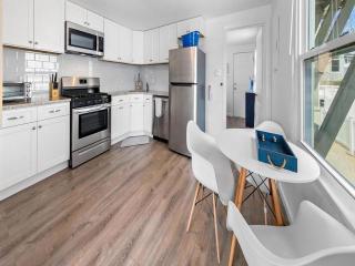 Lbi- Ship Bottom, Duplex Available For Summer 2026 Rentals - 5