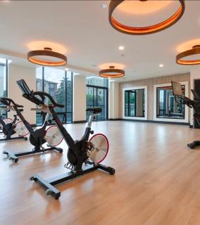 Cozy 2BD Near UW - 2