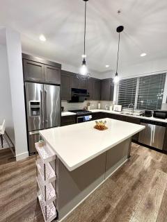 Modern 3 bedroom duplex home in Langley - 5