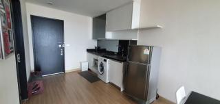 Spacious 2 Bedroom Condo at Sky Walk Residences, 60 sqm with King and Single Bed, 3 Minutes Walk to BTS Phra Khanong on Sukhumvit Line, Only 2 Stops to Emporium and EmQuartier, Easy Access to Sukhumvit Road, Rama IV, and Ramkhamhaeng - 1