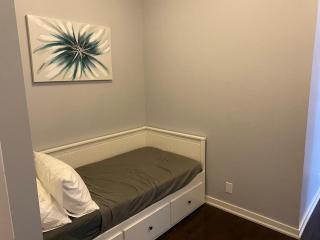 The York I - Toronto - 8