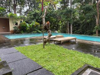 Raka Rai Bungalows - 4