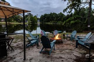 Labrador Lake with FirePit and Billiards - 2