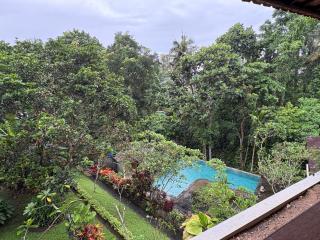 Raka Rai Bungalows - 5