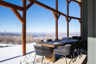 The Retreat at Powderhorn - Your Elevated Escape-Hot Tub - 2
